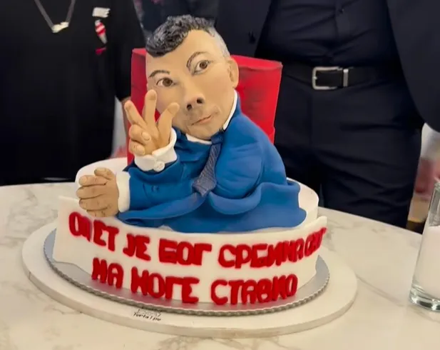 Torta za Nenada Nešića