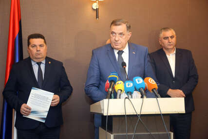 OPOZICIJA I PARTIJE IZ FBiH IZIGNORISALE DODIKOV POZIV Predsjednik RS poručio da Srpska nije proizvela ustavno – pravnu krizu u BiH