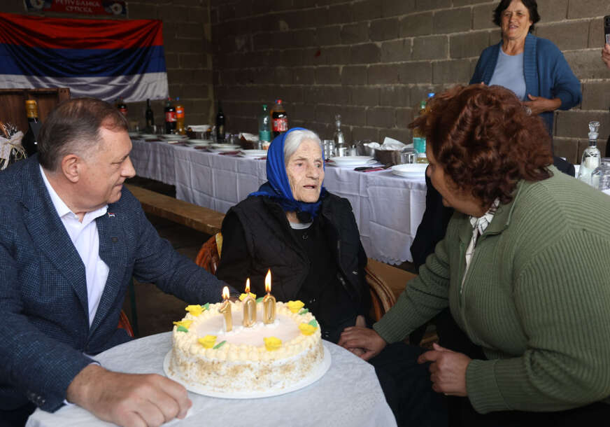  Dodik u Stričićima na stotom rođendanu bake Ljeposave