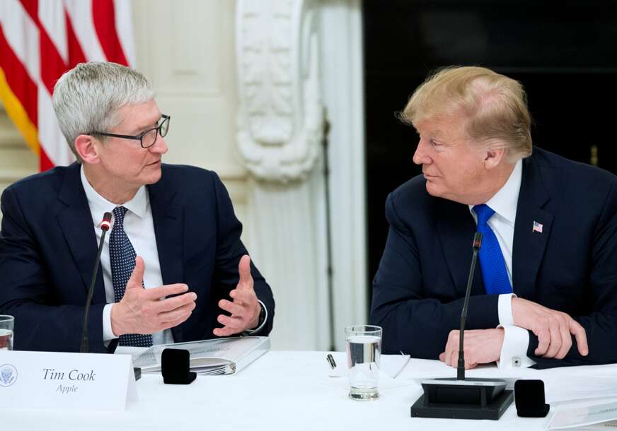 Tim Kuk i Donald Tramp