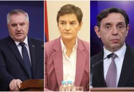 (VIDEO) Ko se lača mati, LOGOTEP MU NE GINE: Ovo su URNEBESNE IZJAVE političara koje će vas nasmijati do suza