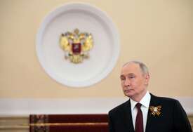 "Pamtimo lekcije rata, dužni smo da branimo čast boraca" Putin održao govor na vojnoj paradi u Moskvi