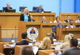 Cvijanovićeva u završnoj riječi zahvalila poslanicima koji su najavili da će podržati veto “Ovo je jedini način da odbranimo ustavnu poziciju Srpske”