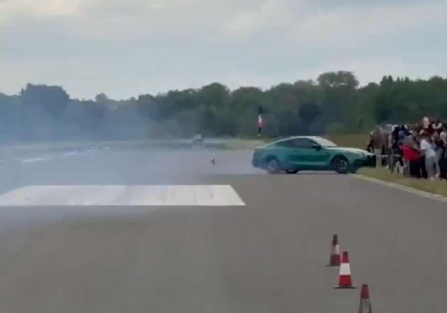 (VIDEO) TRKA POŠLA PO ZLU Mladić automobilom uletio među gledaoce, najmanje 14 povrijeđenih