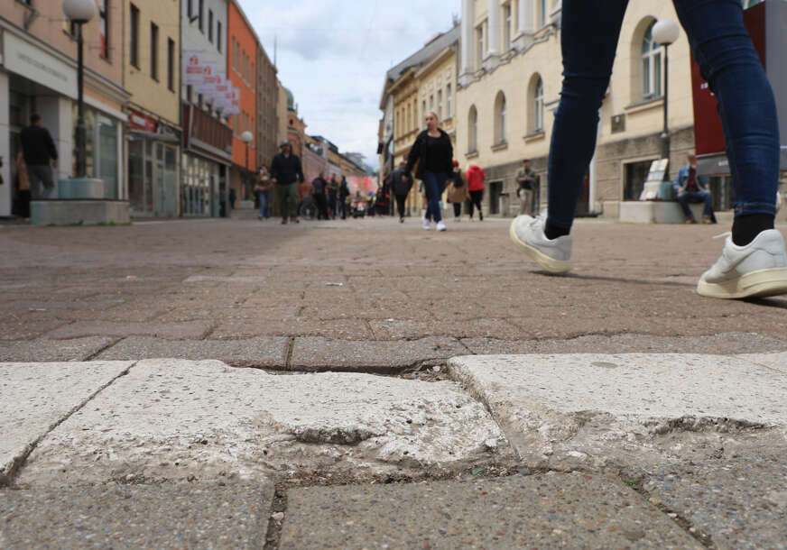 oštećenja na šetalištu u gospodskoj ulici 