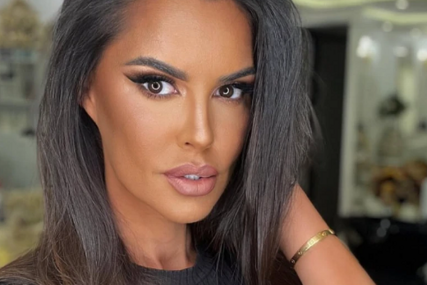 DIJANA DILAJN  SELI IZ SRBIJE Zatvara svoju poznatu radnju, svi modeli trenutno na akciji