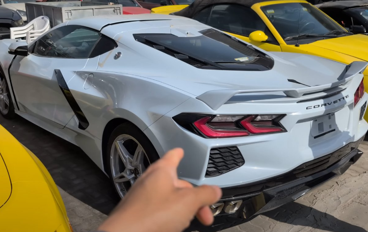 (VIDEO) Luksuz o kome mnogi sanjaju: U Dubaiju postoji DEPONIJA SKUPOCJENIH AUTOMOBILA