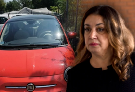 (FOTO) Nije platila izvršiteljima: Ovo je automobil Miljane Kecmanović koji je prodan na aukciji i to za OVOLIKO NOVCA