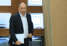 (FOTO) “Preispitati posao s JAVNOM RASVJETOM u Banjaluci” Crnadak traži DETALJNU ISTRAGU