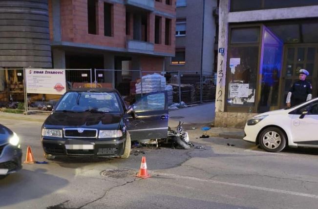 Sudar mopeda i automobila u Bijeljini