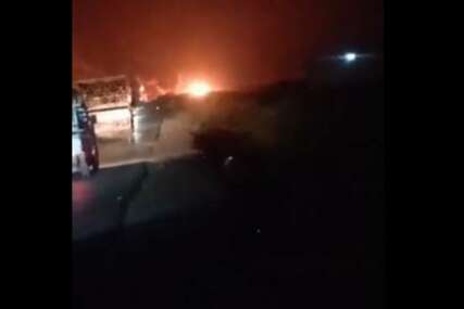 (VIDEO) IZVEDEN ZRAČNI UDAR NA JEMEN Ispaljeno najmanje 48 projektila, uništena ključna luka
