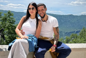 "Dobre pomisli donose duhovno zdravlje" Anastasija Ražnatović sa suprugom otišla pod Ostrog, pa poslala SNAŽNU PORUKU
