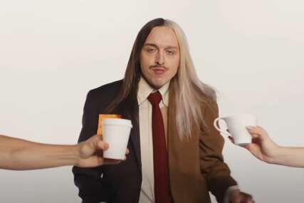(VIDEO) ITALIJANI SU UZNEMIRENI Novi skandal uoči "Evrovizije" zbog pjesme "Espresso Macchiato"