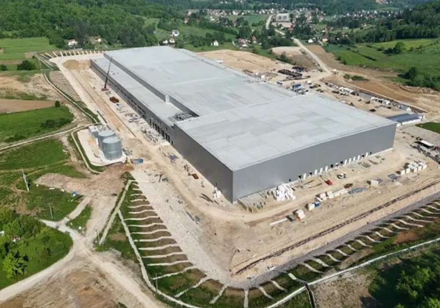 (FOTO) Investicija vrijedna NEVJEROVATNIH 100 MILIONA EVRA: Ovako izgleda ključni objekat kompanije Lidl, građevina ostavlja bez daha