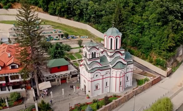 manastir Tumane