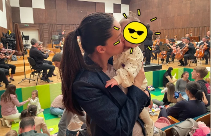 Marija Kilibarda prvi put objavila fotografiju sa kćerkom: Zajedno otišle na koncert "Ovo je prelijepo iskustvo"