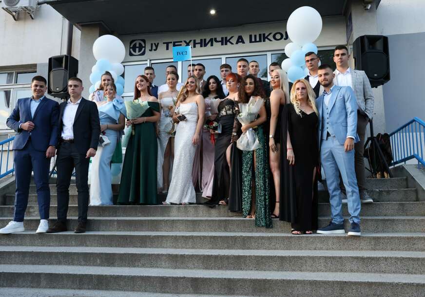 maturanti-Tehnička škola