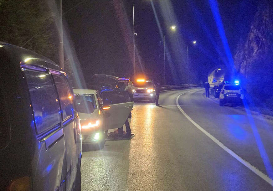 (FOTO) TRAGEDIJA U koritu Miljacke PRONAĐENO TIJELO ŽENE