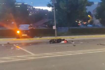 (VIDEO) Dijelovi motocikla rasuti su po putu: Benjamin Spahović TEŠKO POVRIJEĐEN u nesreći u Sarajevu