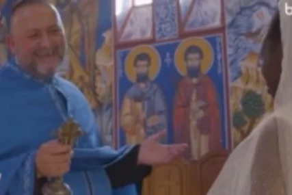 (VIDEO) "Ne mogu da vjerujem da ovakvi sveštenici postoje" Skandal na vjenčanju Afrikanke i Srbina, svi BURNO REAGOVALI na jednu stvar
