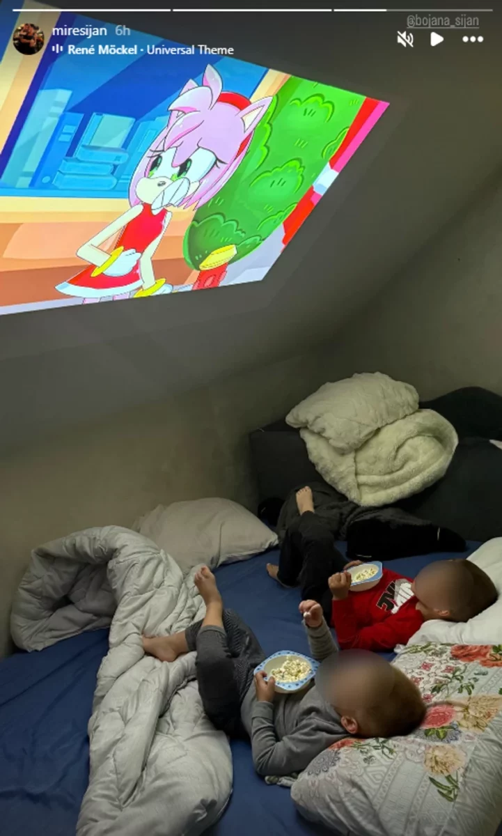 Kućni bioskop za male Šijane