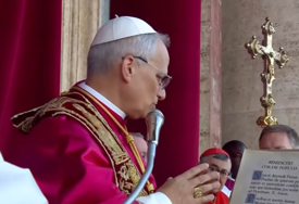 "Mir sa vama" Novoizabrani papa se obratio svijetu sa balkona Sikstinske kapele