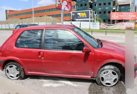 Filmska scena u Zagrebu: Žena MRTVA PIJANA izazvala 2 saobraćajke, pa bježala od policije, a sve to sa PROBUŠENIM GUMAMA