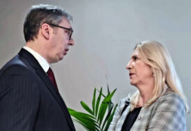 (FOTO) "Važno je da smo uvijek zajedno" Cvijanovićeva sa Vučićem u Tirani razgovarala o regionalnim pitanjima