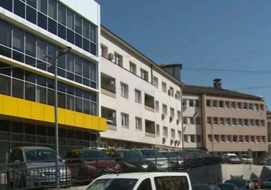 RADOVI SE ODGAĐAJU, A NADLEŽNI BEZ OBJAŠNJENJA Izgradnja novog bloka bolnice u Zvorniku kasni 3 godine