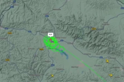 Avion EUFOR sat vremena kruži iznad Prijedora: Objavljen i snimak leta iznad grada