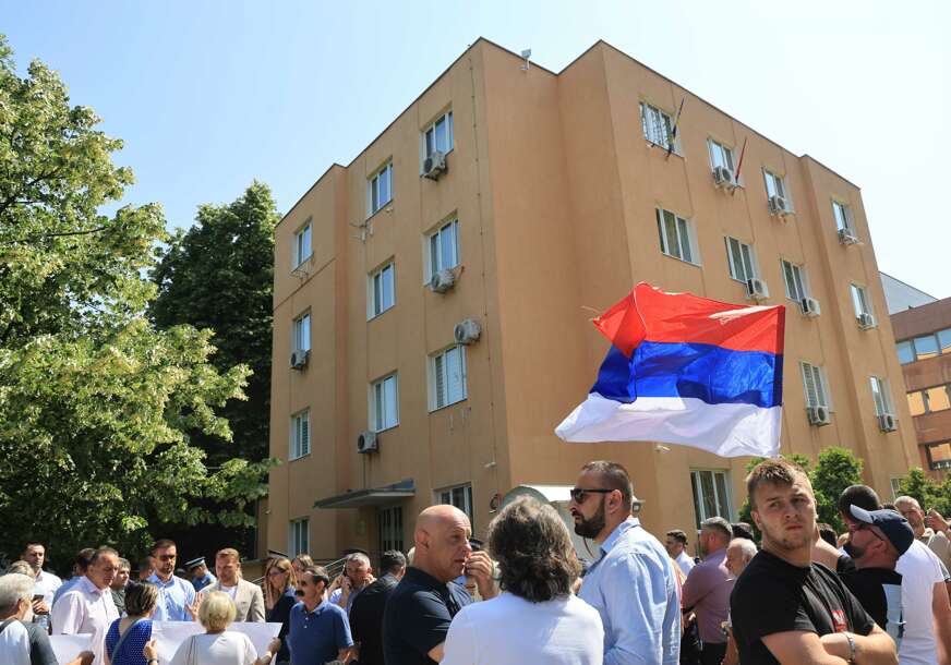 Skup podrške Milanu Miličeviću