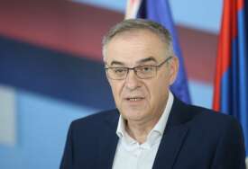 (FOTO) ODLUKA ĆE PASTI U JULU Miličević tvrdi da SDS nije razmatrao njegovu smjenu, ali da postoji i ta opcija