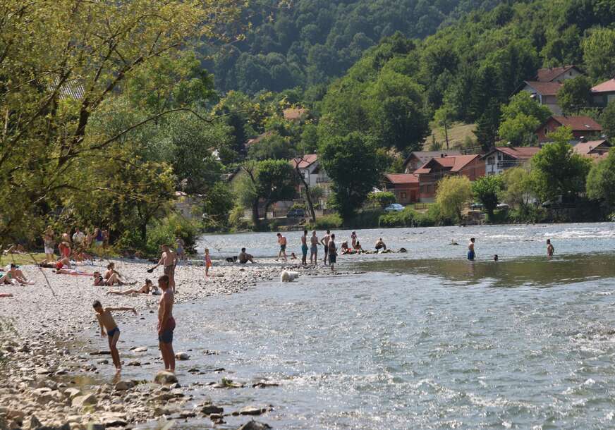 Kupanje na obalama Vrbasa
