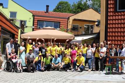 (FOTO) Sumero i Raiffeisen banka: Slavimo uspjehe, nastavljamo ulagati u zajednicu i pojedinca