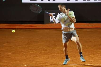 Meč trajao duže od sat vremena: Đere poražen u prvom kolu ATP turnira