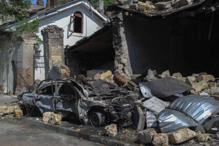 "Krovovi su uništeni, automobili IZGORJELI" Rusija izvela novi NAPAD DRONOVIMA na Harkov, požari u stanovima, ima STRADALIH