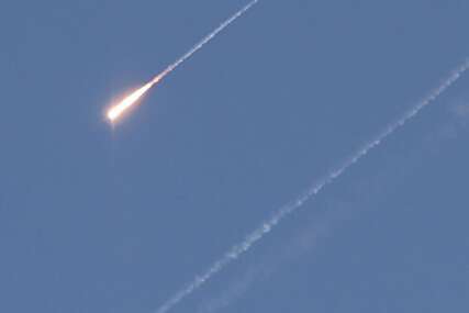 iran raketira izrael