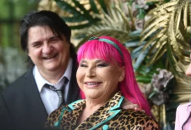 (FOTO) VJENČANJE ZA 4 DANA Zorica Brunclik i Kemiš krenuli sa pripremama za svadbu, posebnu pažnju posvetili slatkom stolu