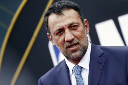 Od povreda nije mogao da ustane: Vlade Divac imao tešku saobraćajnu nesreću, hitno transportovan u bolnicu
