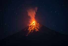 (VIDEO) SNAŽNA ERUPCIJA VULKANA Počela evakuacija stanovništva na Gvatemali