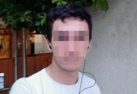 “Ribarska mreža zaplela oko nogu dok je bio u vodi" Ovo je Alen (32) koji je uskočio u rijeku da se okupa i više nije izronio  