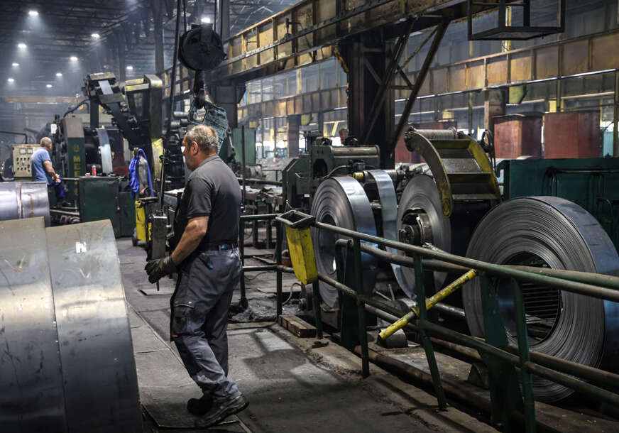 Fabrika radnik industrija metalurgija