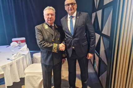 "Rusija je garant slobode i poštovanja Dejtonskog sporazuma" Banjac čestitao Dan Rusije