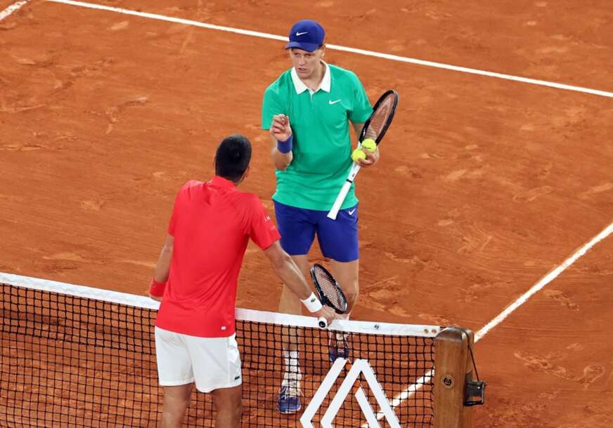 Janik Siner i Novak Đoković o spornoj lopti