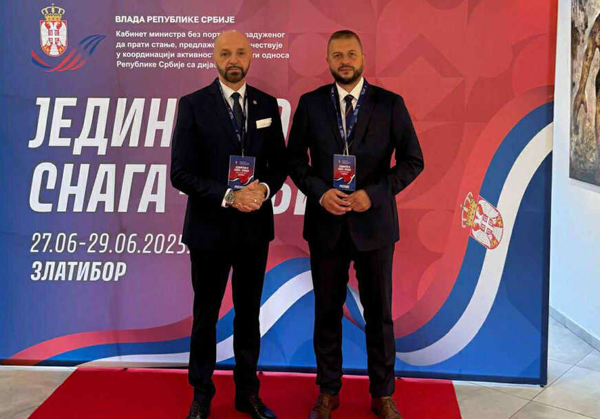 (FOTO) KOJADINOVIĆ I NEŠKOVIĆ NA VIDOVDANSKOM OKUPLJANJU Skup srpske dijaspore i matice na Zlatiboru