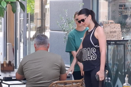 (FOTO) Milica Pavlović uhvaćena u sportskom izdanju: U svom luksuznom naselju, prišla POZNATOM MUŠKARCU