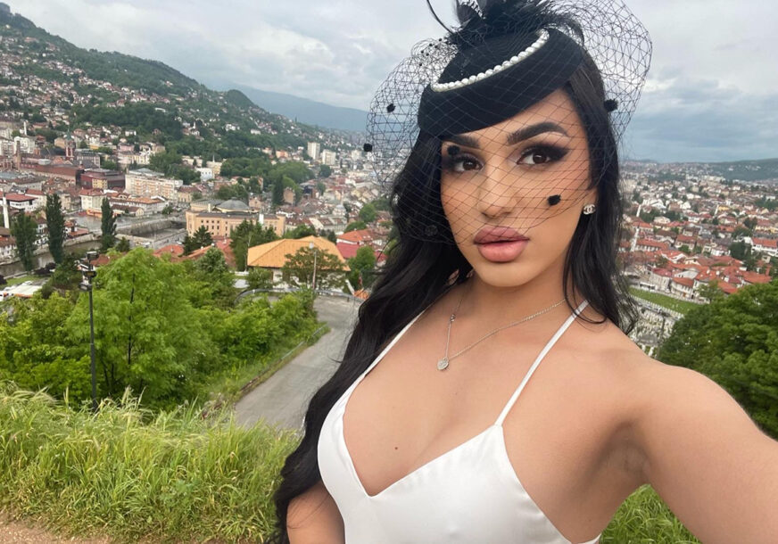 Naida the Doll