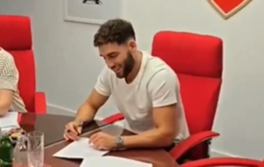 Nair Tiknizjan potpisao za Zvezdu