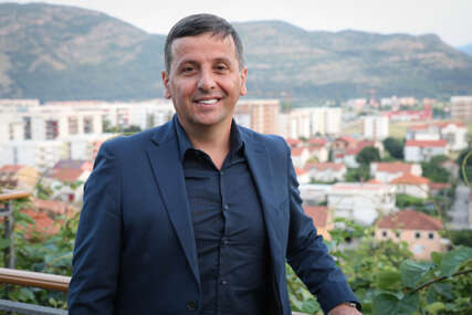 "Pokazaćemo i mi da možemo biti brutalni" Vukanović kategoričan o uvođenju skenera na narednim izborima, te imao jasnu poruku ukoliko se "popusti" Dodiku