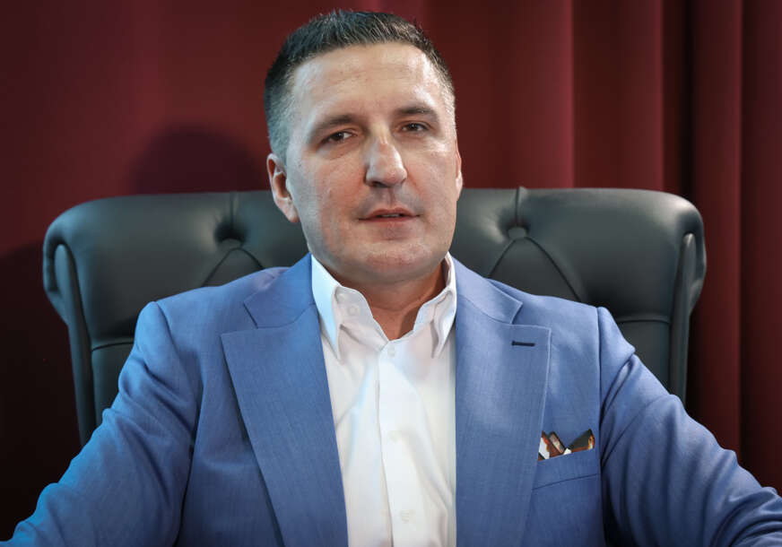 Nedeljko Elek
